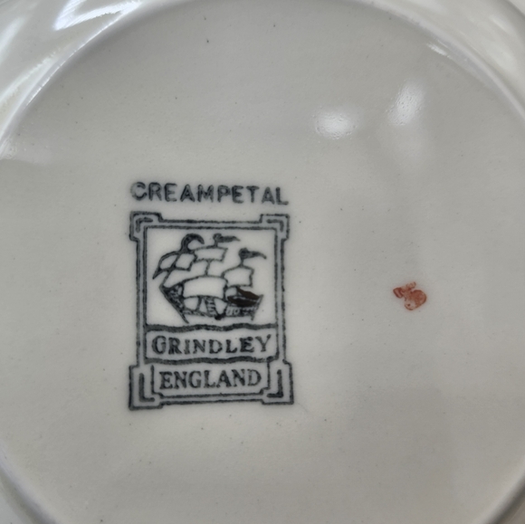 Grindley Creampetal Soup Bowl - Picture 7 of 13